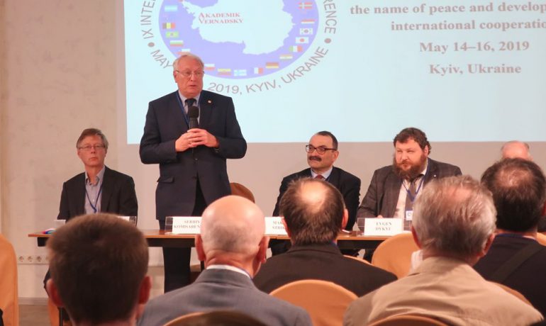 Антарктика як точка сили. Про що йшлося на ІХ Міжнародній антарктичній конференції і які рішення було прийнято