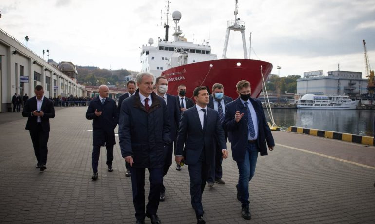 RRS James Clark Ross became Noosphere and took on board the President of Ukraine