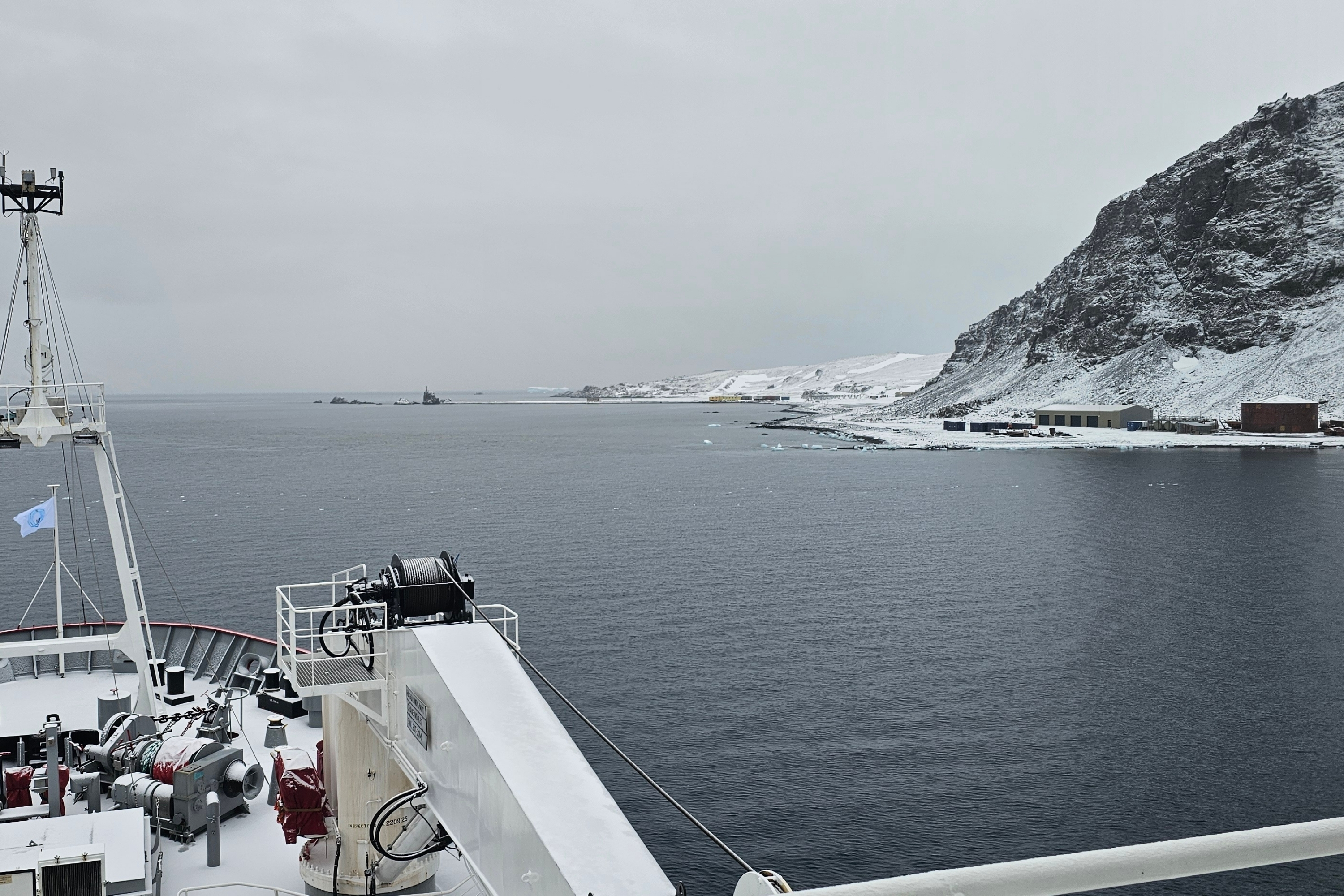 «Ноосфера» — вже в Антарктиці, на польській станції «Арцтовський»
